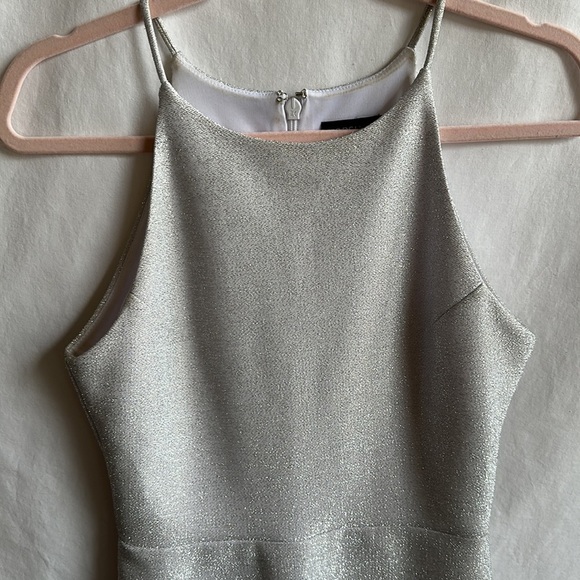 Topshop silver metallic halter dress with asymmetrical hem, size 6 - Picture 2 of 8